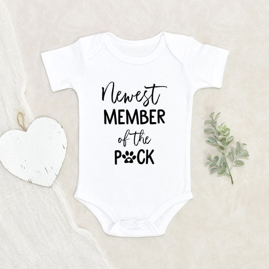 Pregnancy Announcement Onesie - Wolf Pack Onesie - Newest Member of the Pack Baby Clothes - Cute Wolf Baby Onesie