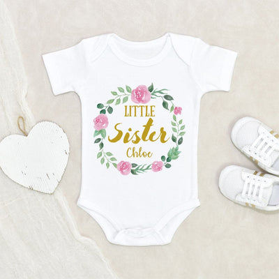 Floral Name Onesie - Pregnancy Reveal Onesie - Little Sister Baby Onesie - Little Sister Onesie - Little Sister Announcement Onesie - Baby Shower Gift